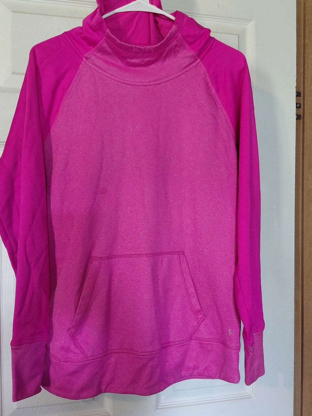 Danskin Now Bright Pink Raglan Pullover Hoodie